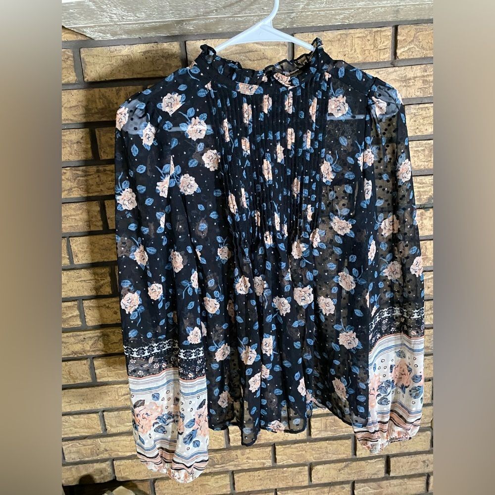 Long sleeve sheer maison d’Amelie blouse
